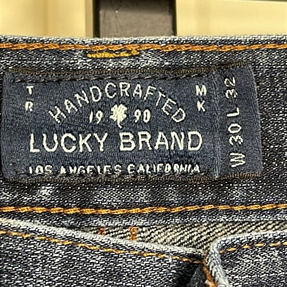 Lucky Brand Jeans Dark Wash Denim Size 30x32 - Picture 8 of 12